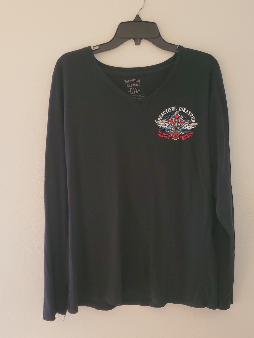 Beautiful Disaster Women's Black Long-Sleeve V-Neck Tee